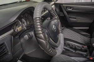 Седан Toyota Corolla 2014 года, 1299000 рублей, Томск