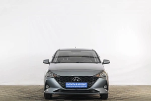 Седан Hyundai Solaris 2020 года, 1379000 рублей, Тюмень