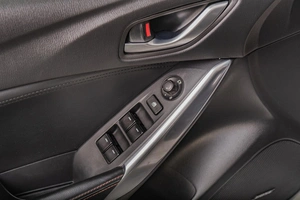 Седан Mazda 6 2013 года, 1549000 рублей, Томск