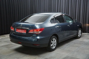 Седан Nissan Almera 2013 года, 599000 рублей, Красноярск