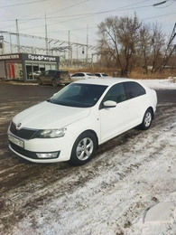 Лифтбек Skoda Rapid 2014 года, 987000 рублей, Красноярск