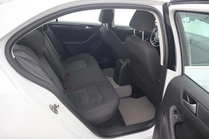 Седан Volkswagen Jetta 2017 года, 1430000 рублей, Орёл