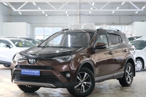 Внедорожник Toyota RAV4 2018 года, 2599000 рублей, Омск