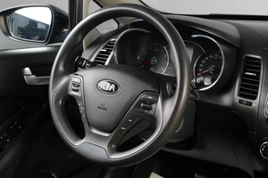 Седан Kia Cerato 2017 года, 1479000 рублей, Тюмень