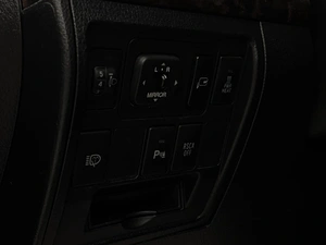 Внедорожник Toyota Land Cruiser 2008 года, 2375000 рублей, Красноярск