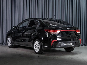 Седан Kia Rio 2017 года, 1325000 рублей, Волгоград