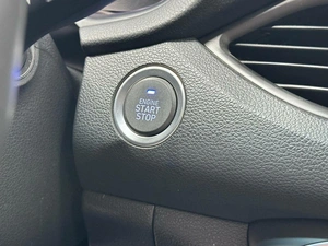 Хетчбэк Hyundai i30 2018 года, 1695200 рублей, Красноярск