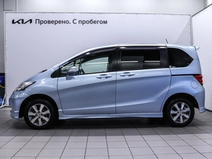 Минивэн Honda Freed 2010 года, 940000 рублей, Красноярск