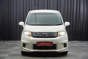 Минивэн Honda Freed 2011 года, 1049000 рублей, Красноярск