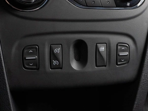 Хетчбэк Renault Sandero 2017 года, 1099000 рублей, Тюмень