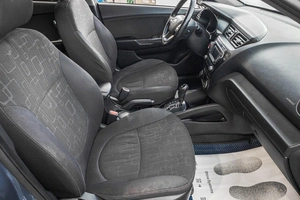 Седан Kia Rio 2012 года, 799000 рублей, Барнаул