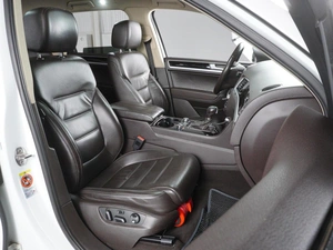 Внедорожник Volkswagen Touareg 2012 года, 2090000 рублей, Минеральные Воды