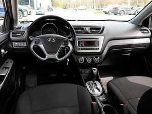 Седан Kia Rio 2016 года, 1099000 рублей, Волгоград