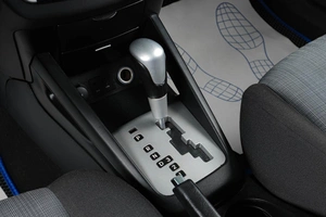 Хетчбэк Kia Ceed 2010 года, 819000 рублей, Тюмень