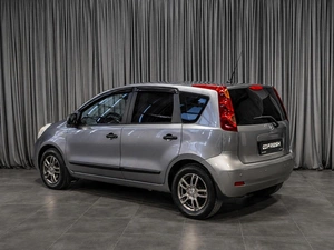 Хетчбэк Nissan Note 2013 года, 669000 рублей, Тюмень