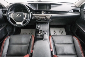 Седан Lexus ES 2015 года, 2099000 рублей, Красноярск