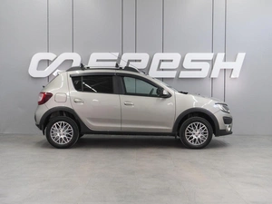 Хетчбэк Renault Sandero Stepway 2016 года, 1199000 рублей, Воронеж