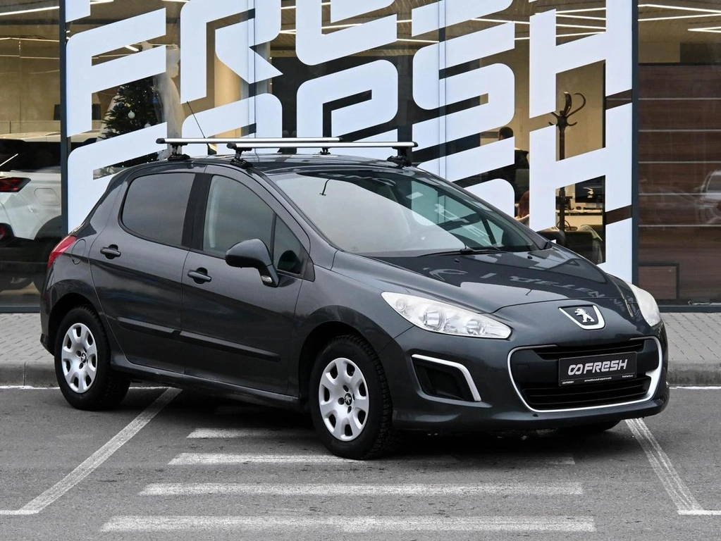 Хетчбэк Peugeot 308 2012 года, 590000 рублей, Волгоград