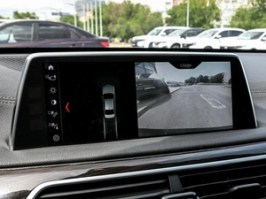 Седан BMW 7 серия 2018 года, 3339000 рублей, Волгоград