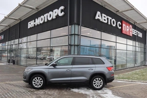 Внедорожник Skoda Kodiaq 2020 года, 2620000 рублей, Мирное