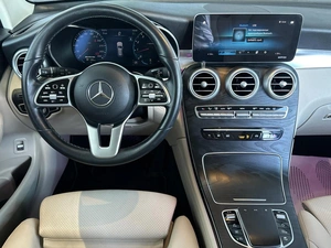 Внедорожник Mercedes-benz GLC-класс 2021 года, 4650000 рублей, Уфа