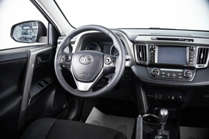 Внедорожник Toyota RAV4 2017 года, 2159000 рублей, Пермь