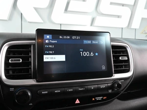 Внедорожник Hyundai Venue 2021 года, 1779000 рублей, Аксай