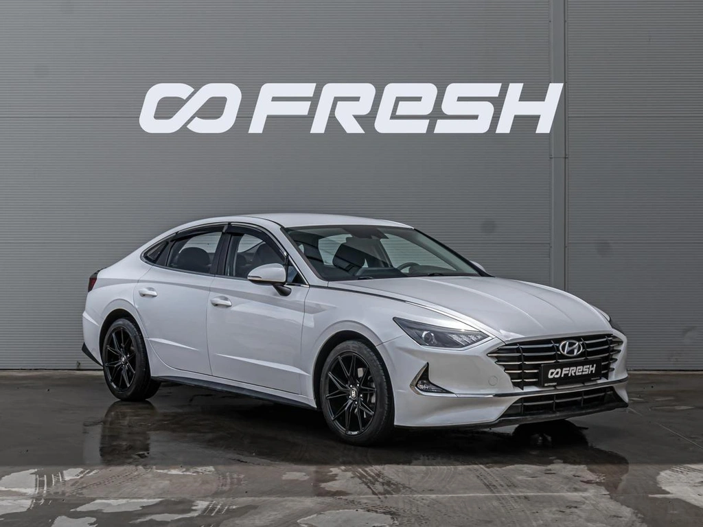 Седан Hyundai Sonata 2019 года, 2030000 рублей, Краснодар
