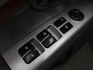 Внедорожник Hyundai Santa Fe 2007 года, 980000 рублей, Омск