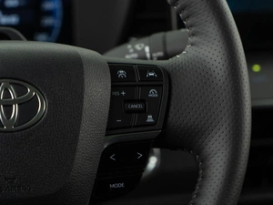 Седан Toyota Camry 2025 года, 4497077 рублей, Москва