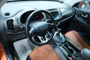 Внедорожник Kia Sportage 2013 года, 1559000 рублей, Омск