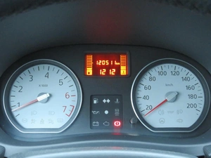 Седан Renault Logan 2010 года, 700000 рублей, Брянск