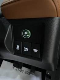 Внедорожник Honda Vezel 2016 года, 1597000 рублей, Солонцы