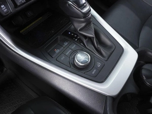 Внедорожник Toyota RAV4 2020 года, 3190000 рублей, Ростов-на-Дону