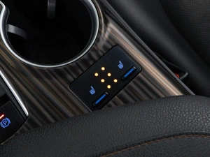 Седан Toyota Camry 2018 года, 2597077 рублей, Москва