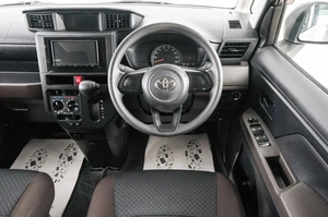 Минивэн Toyota Roomy 2022 года, 929000 рублей, Красноярск