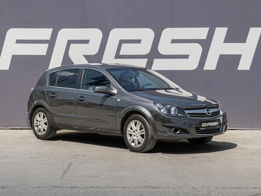 Хетчбэк Opel Astra 2008 года, 585000 рублей, Краснодар