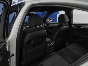 Седан BMW 5 серия 2018 года, 3175055 рублей, Москва