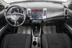 Внедорожник Mitsubishi Outlander 2010 года, 1349000 рублей, Барнаул