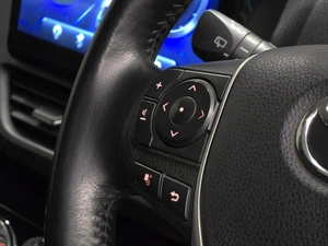 Минивэн Toyota Esquire 2015 года, 1675000 рублей, Красноярск