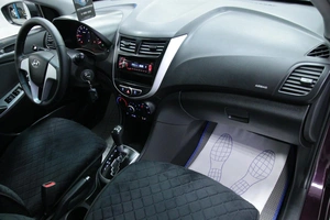 Хетчбэк Hyundai Solaris 2013 года, 883000 рублей, Солонцы