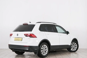 Внедорожник Volkswagen Tiguan 2017 года, 1749000 рублей, Красноярск
