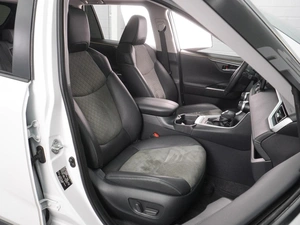 Внедорожник Toyota RAV4 2024 года, 4252000 рублей, Воронеж