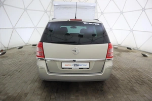 Универсал Opel Zafira 2011 года, 899000 рублей, Обнинск