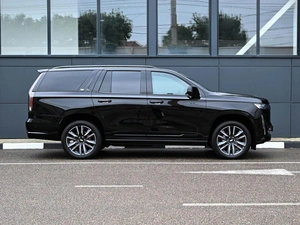 Внедорожник Cadillac Escalade 2023 года, 16999000 рублей, Кирилловка
