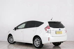 Универсал Toyota Prius Alpha 2016 года, 1549000 рублей, Красноярск