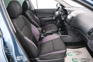 Хетчбэк Hyundai i30 2010 года, 849000 рублей, Красноярск