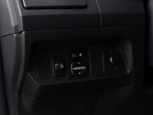 Хетчбэк Toyota Auris 2008 года, 649050 рублей, Москва