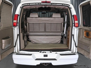 Минивэн GMC Savana 2010 года, 4219000 рублей, Ставрополь