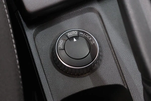 Внедорожник Renault Duster 2021 года, 1859000 рублей, Омск
